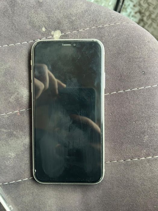 Iphone 11 продам