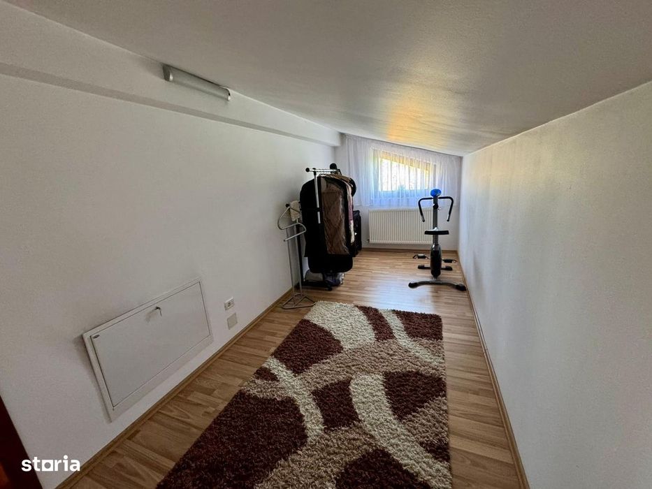 Timisoara, Calea Mosnitei, Vila Noua 450 mp, Zona Kuncz / Plopi.