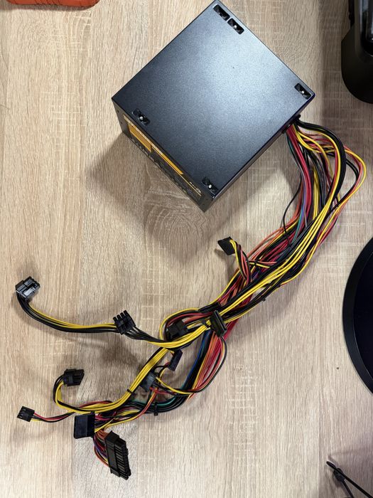 Sursa AeroCool VX Plus 650W