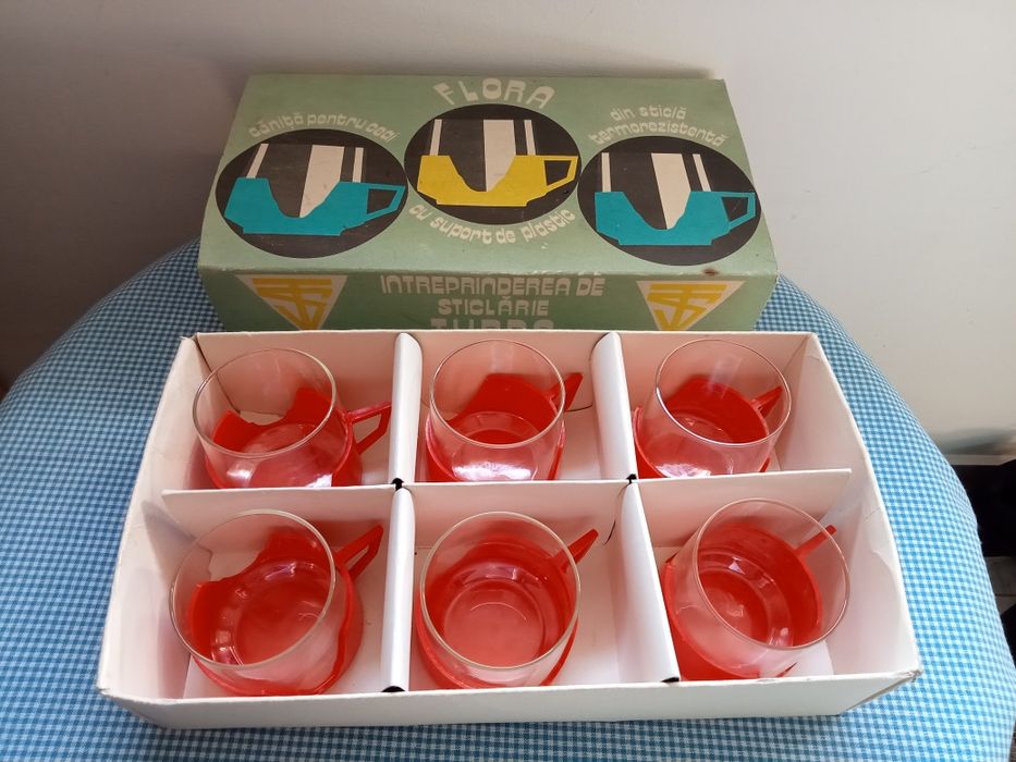 Set pahare vechi Romanesti Flora si Zana ,canita Termorezistenta RSR