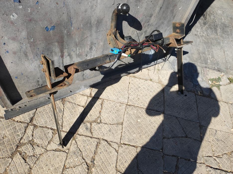 Теглич за Мерцедес C klasa