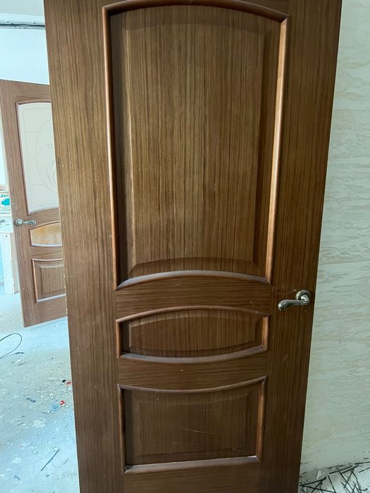 Продам межкомнатные двери