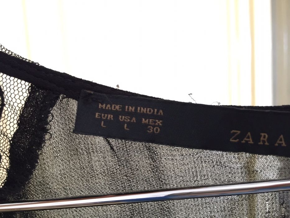 Bluza de voal cu dantela Zara