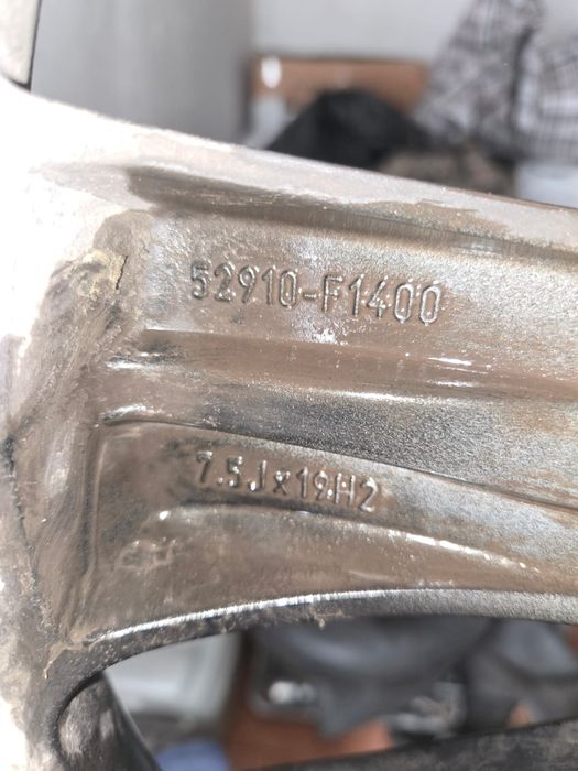 Продам диски от кии соренто на р19