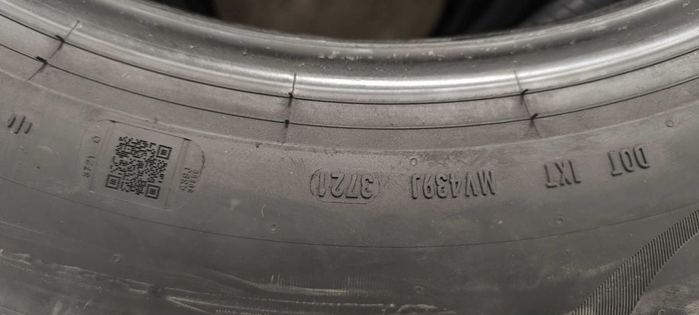 Зимни гуми, Pirelli 235/60/20, Дот 2021г