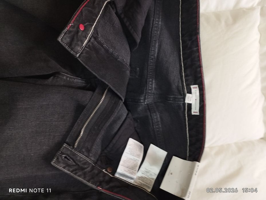 Мужские джинсы черного цвета размер 34/30 TOMMY HILFIGER .Оригинал .