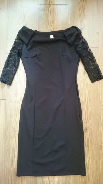 Платье продается