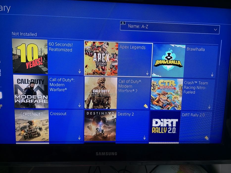 PS4 PRO 1TB + 2 Джойстика + Стойка + ТОП Игри (FIFA22, TopSpin 25, It Takes Two