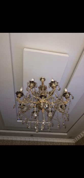 Люстру!!! Срочно продам