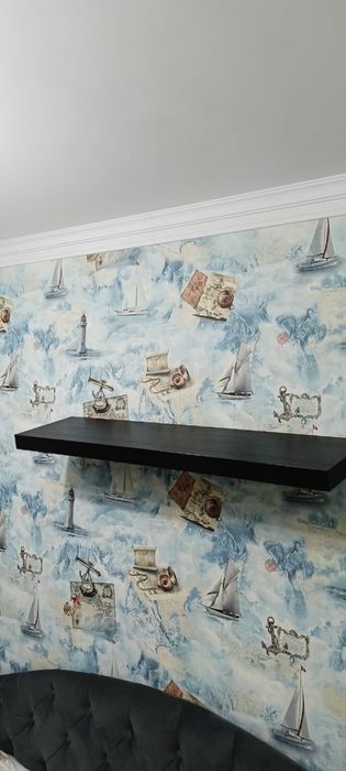 Полка IKEA черный и белый