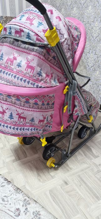 Продам детскую коляску-санки за 30000