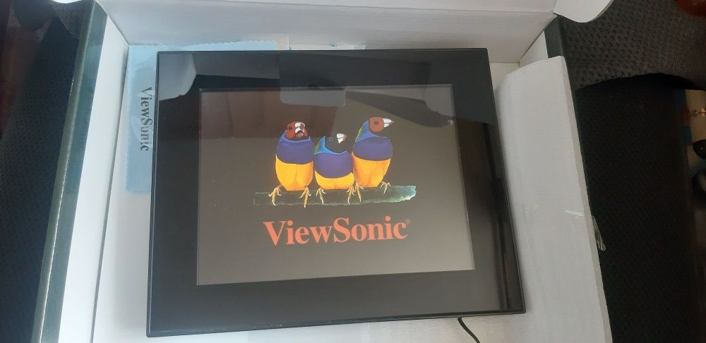 Дигитална фото рамка