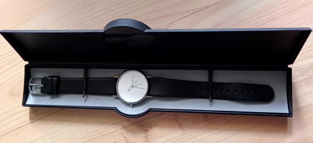 Кварцов часовник.,,ЕUROPA,,Отличен.