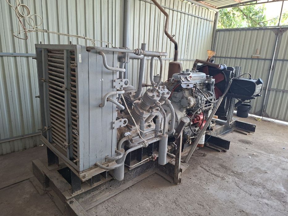 Воздушный компрессор ВСУ