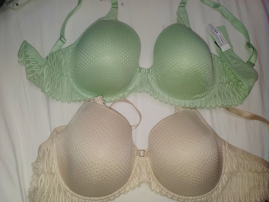 сутиени Triumph  85 Д