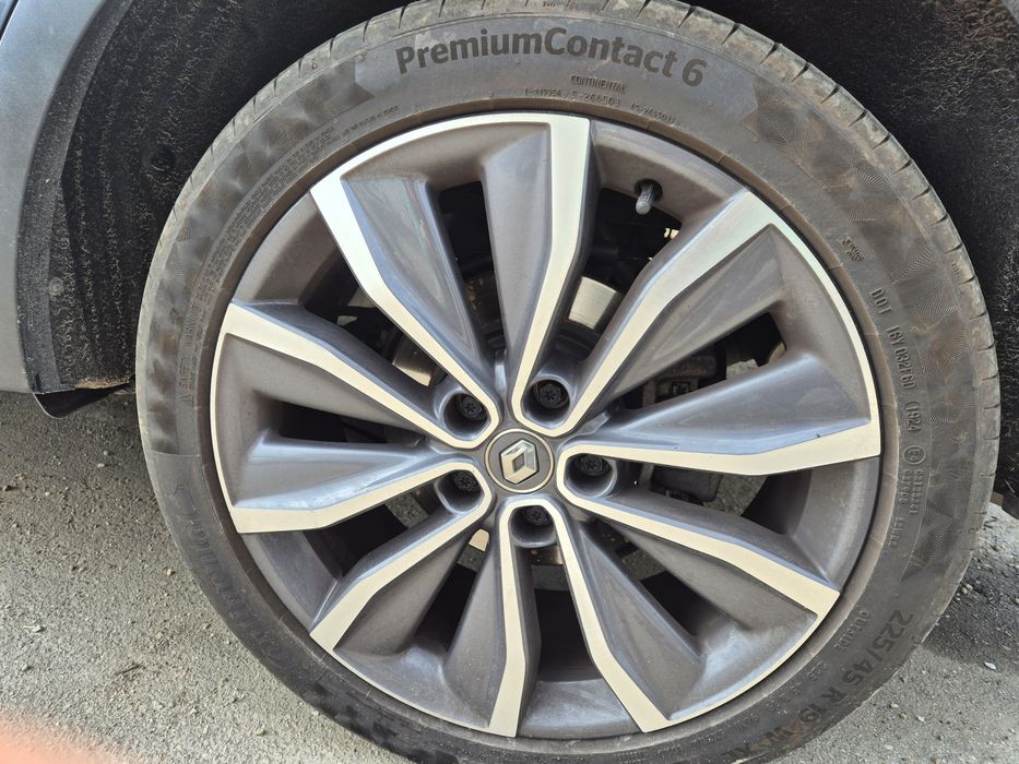 Jante si anvelope R19 originale Renault.