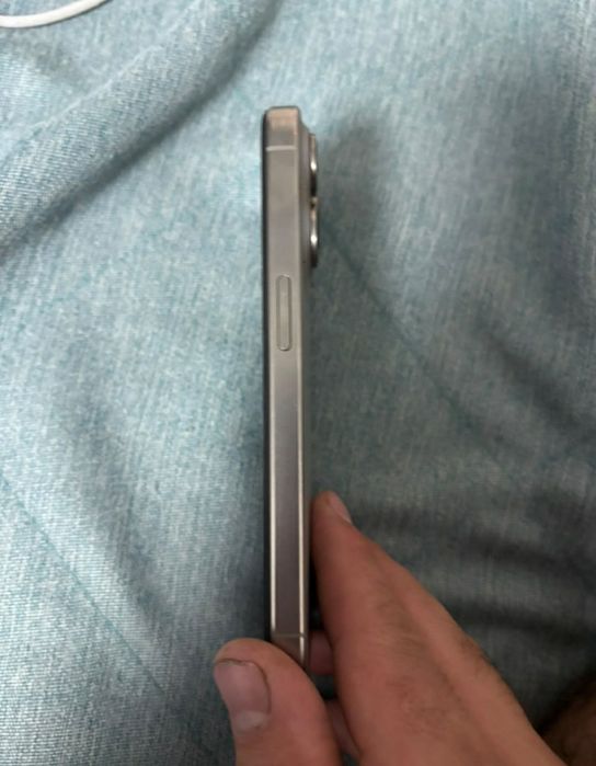 Apple iPhone 15 pro 256/8