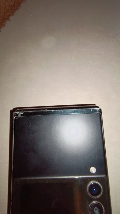 Vand Samsung flip 3 pentru piese