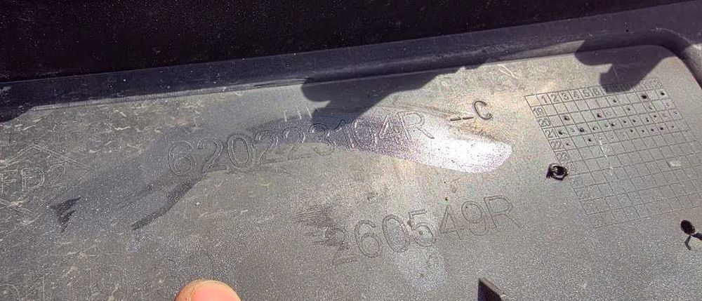 Bara fata Dacia Logan 2020 2021 2022 2023 2024 2025