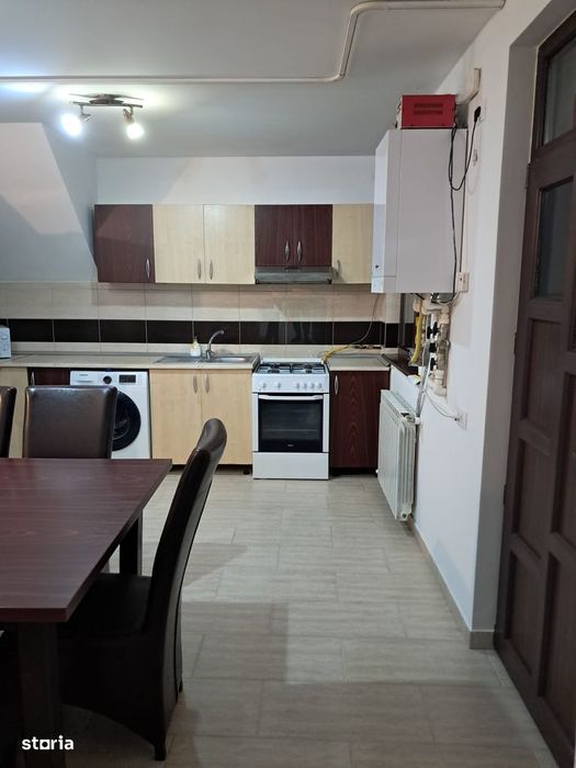 Palazu Mare- casa 4 de inchiriat, termen lung