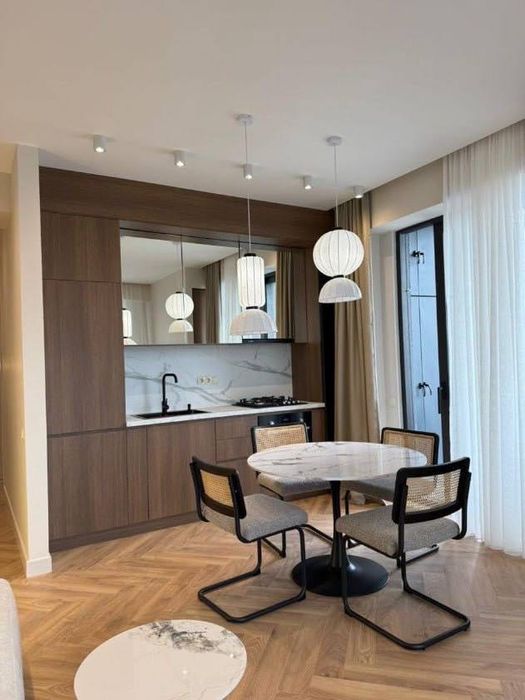 Сдам 2-х комнатную квартиру на Шота Руставели Аския рынок 2/6/9 [P8]