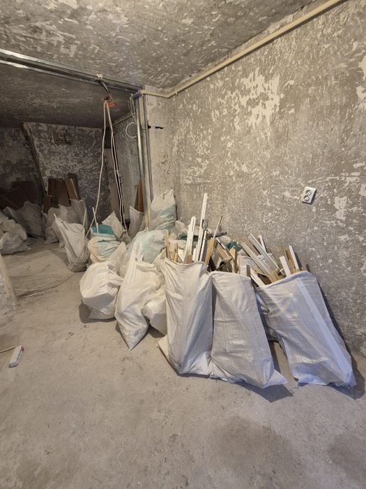 Transport Moloz Bucuresti Colectare Deseuri Ieftin - Firma Autorizata