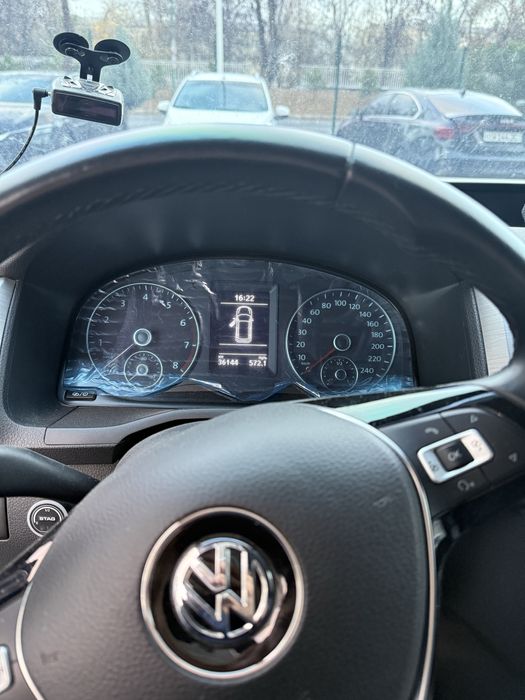 VOLKSWAGEN caddy Germaniya 2022