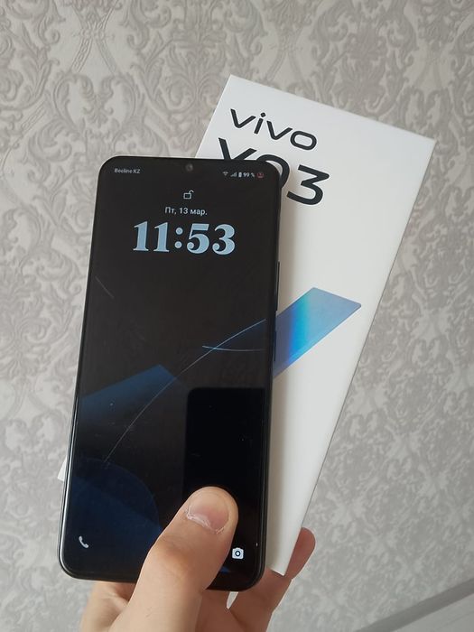 Смартфон Vivo Y03