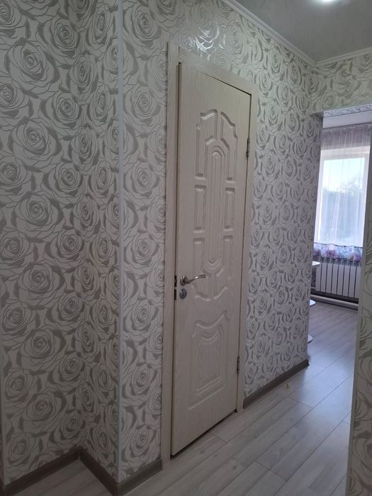 Установка межкомнатных дверей