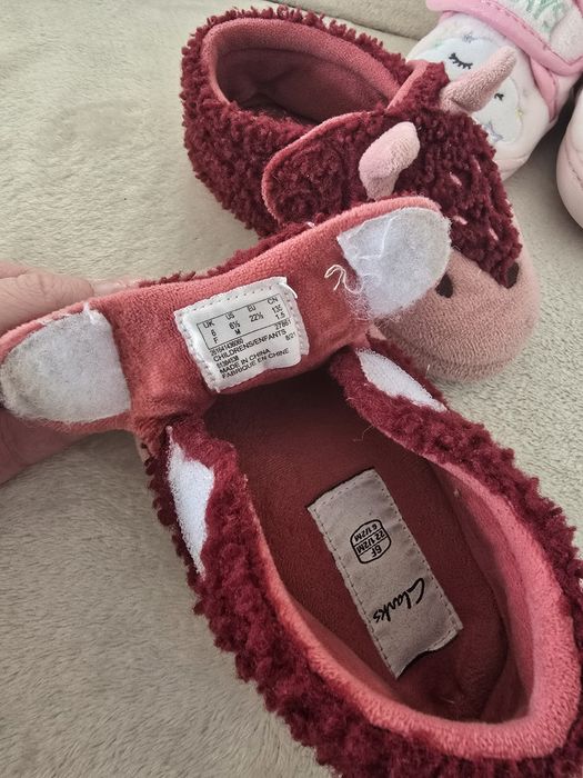 Детски пантофи clarks