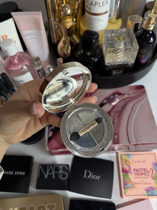 Грим продукти на различни марки