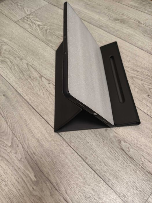 Чехол на планшет Lenovo Pad Pro 12.7