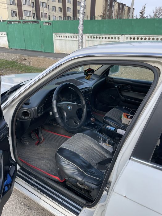 Бмв е34 срочно ! Торг приветствуется…
