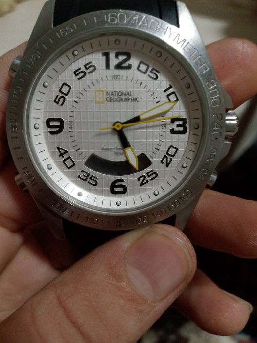 [Sotiladi] National Geographic qo‘l soati [ishlatilgan]