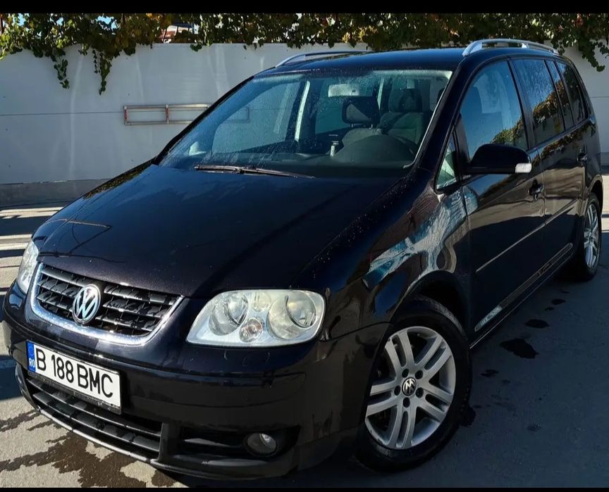 Volkswagen Touran 2.0 TDI Highline