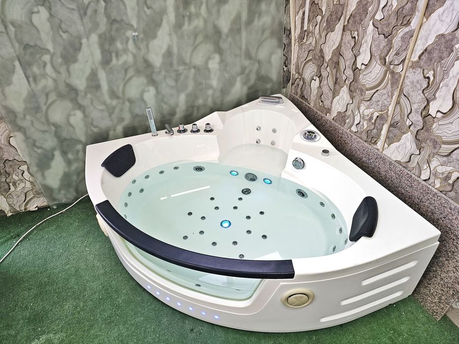 *Spa* Хидромасажна Вана Джакузи с Подгрев до 45°  1.51х1.51