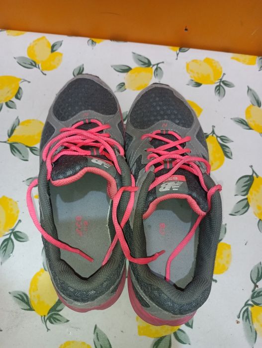 New Balance v630 N 40,5