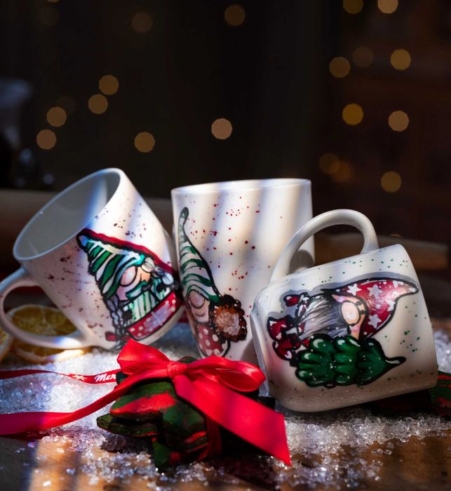 Ръчно рисувани коледни чаши