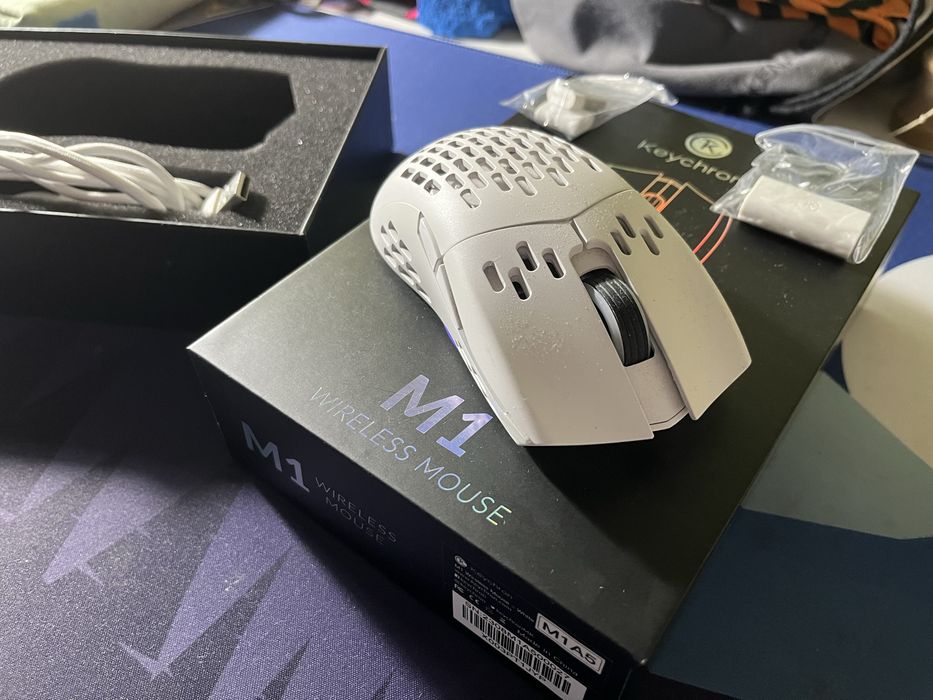 vand Mouse Keychron M1 Wireless