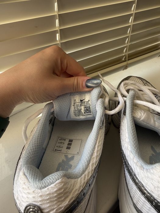 Кроссовки NIKE оригинал