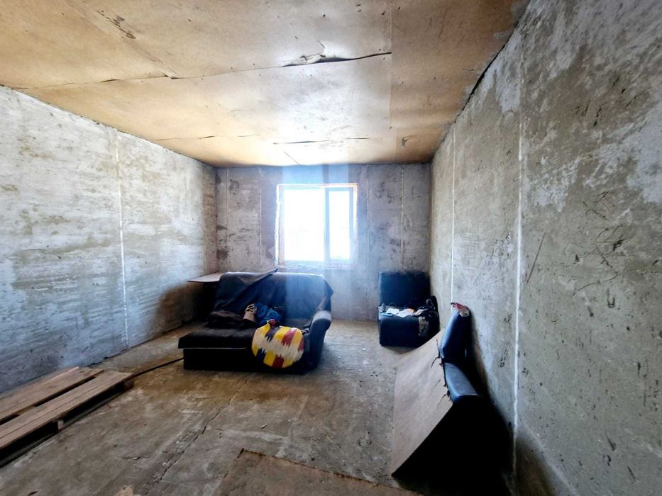 Продам недостроенный дом. Костанай-2.