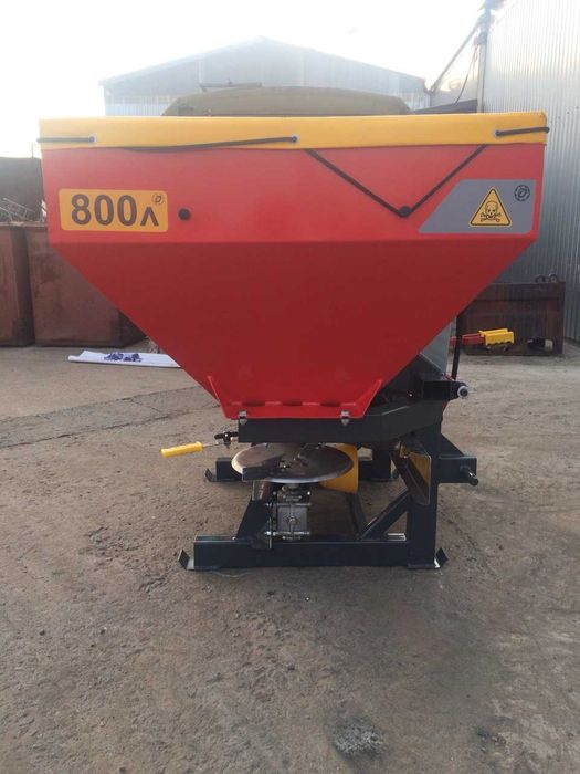 разбрасыватель удобрений 800