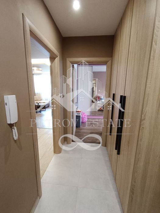 Продава се Тристаен апартамент в Велинград - 98 кв.м за 1684 €/кв.м - Снимка #9