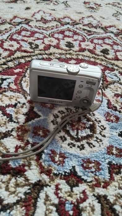 Продам цифровой фотоаппарат