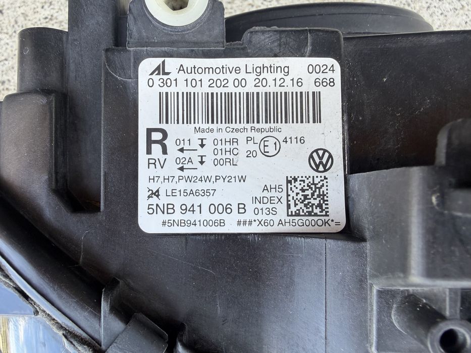 Faruri halogen VW Tiguan 2016-2020