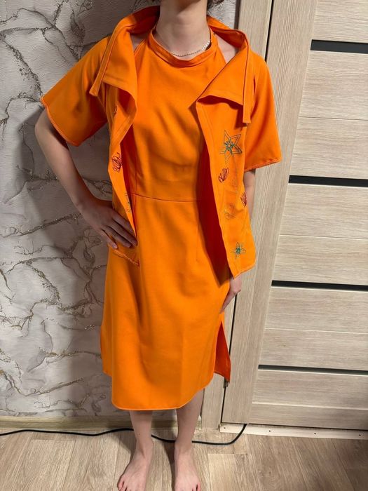 Продам много одежды 42-44