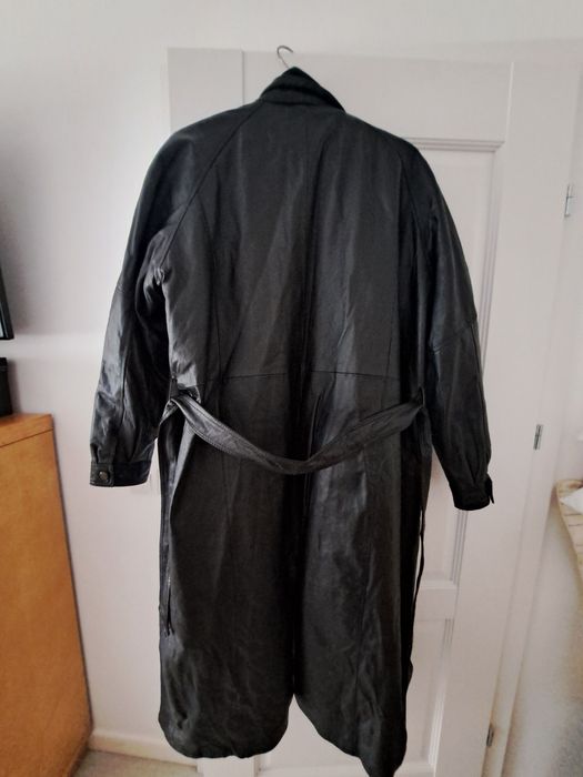Haina piele Charles Klein XL foarte lunga, noua