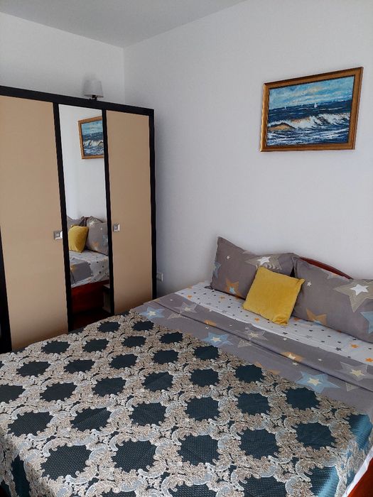 Inchiriez apartament 3 camere in eforie nord