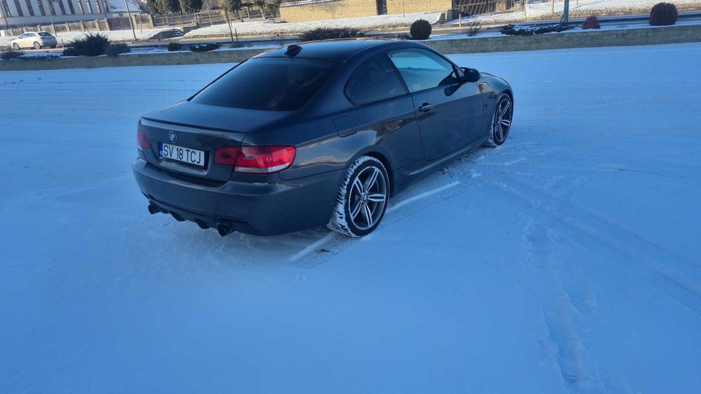 BMW Seria 3 E92 320D Automată