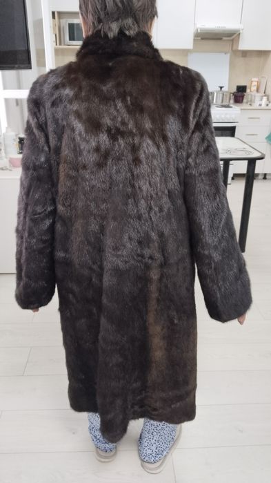Продам шубу норковую